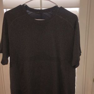 Lululemon athletic workout shirt